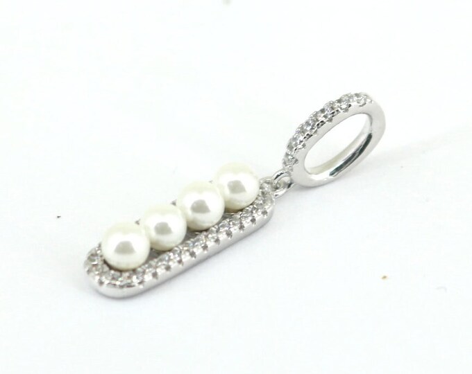 Vintage Beautiful BHS Pearl& CZ Crystals Beaded Design Pendant 925 Sterling PD 674