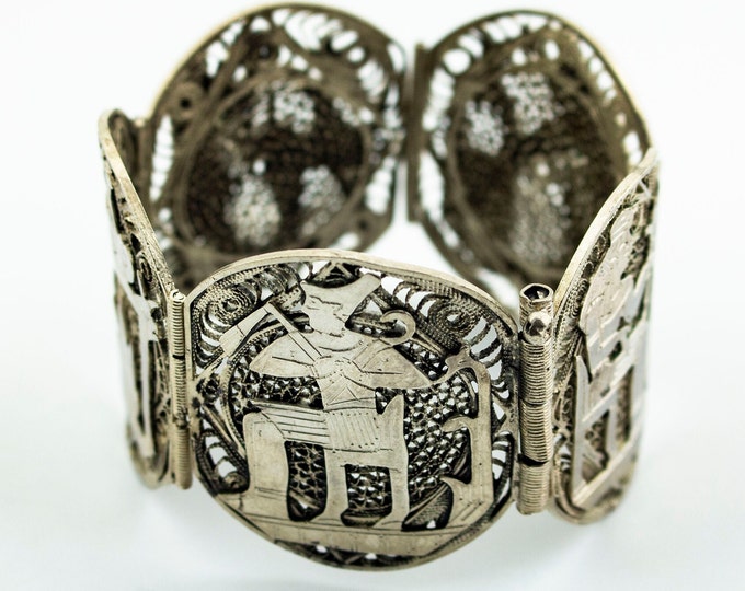 Egyptian Pharaoh Forged Mural Design Open Cut Beautiful Antique Bracelet 925 Sterling Silver BR 578Q