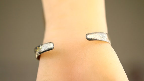 Vintage Plain Simple Twist Scroll Design Cuff Bra… - image 4