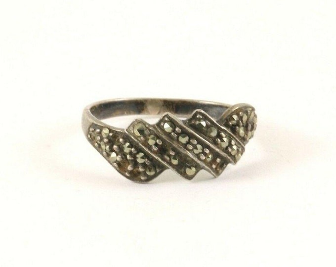 Vintage Silver Marcasite Ornamental Band Design Ring 925 Sterling Silver RG 3852