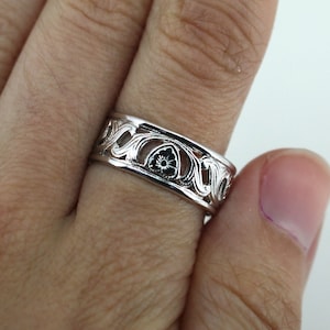 Vintage Size 8 Heart Scroll Band Ring 925 Sterling RG 1350