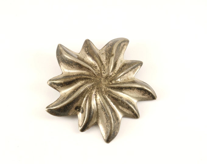 Vintage Silver Large Flower Star Design Pin/Brooch 925 Sterling BB 1561