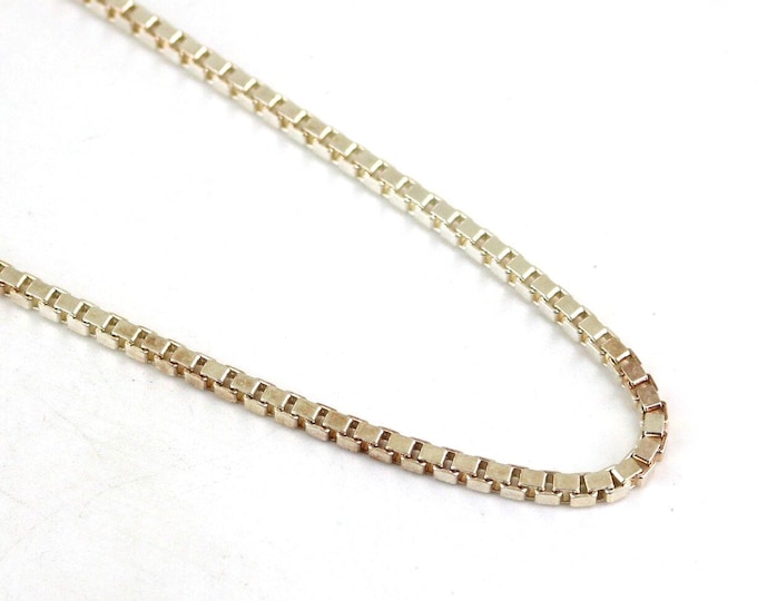 Vintage 30 Inch Italy Shiny Very Long Box Design Chain Necklace 925 Sterling NC 888C