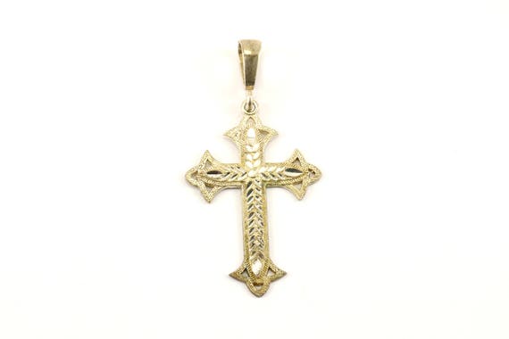 VINTAGE STERLING SILVER SMALL CHARMING DIAMOND CUT CROSS PENDANT from 1970s