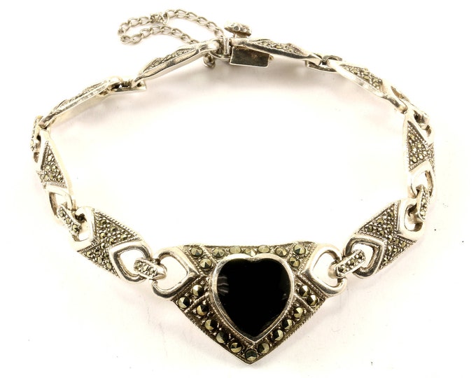 Vintage  Marcasite & Onyx Heart Design  Link Bracelet 925 Sterling BR 1778
