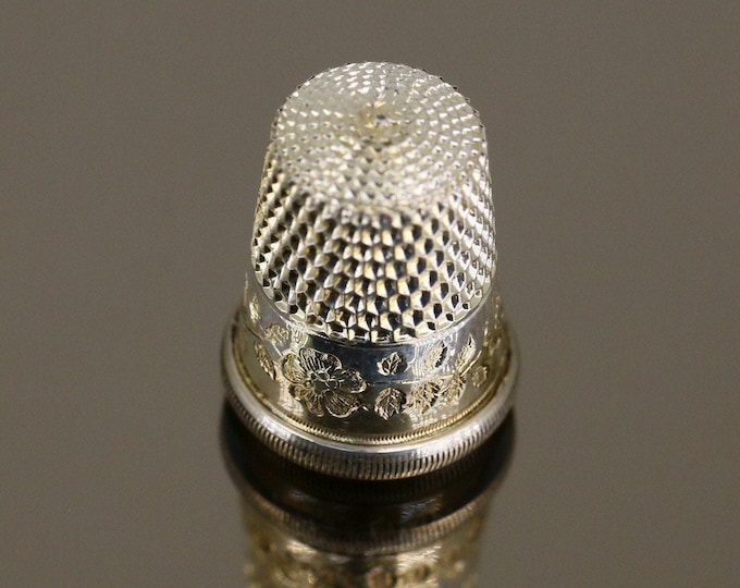 Vintage Floral Flowers Shiny Design Sewing Thimble Size 7 925 Sterling OT 1310