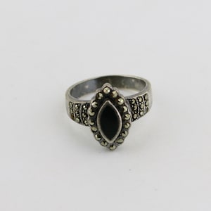 Vintage Size 7.5 Marquise Black Onyx Marcasite Stones Thailand Design Ring 925 Sterling Silver RG 977K