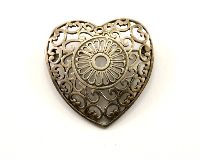 Vintage Heart  Design Pin/Brooch 925 Sterling BB 956-E