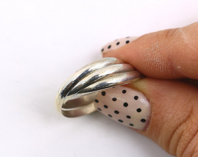 Vintage Size 8 Beautiful Trinity Three in One Band Design Ring 925 Sterling RG 3503
