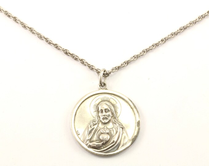 Vintage Religious Pendant Necklace Silver NC 1021