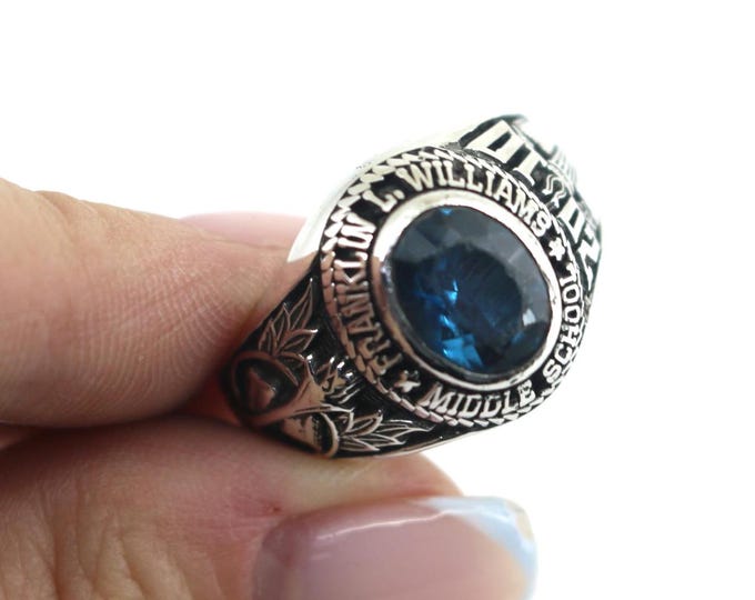 Vintage Franklin L. Williams Middle School 2010 Blue Crystal School Ring Sterling 925 Silver Ring RG 4545