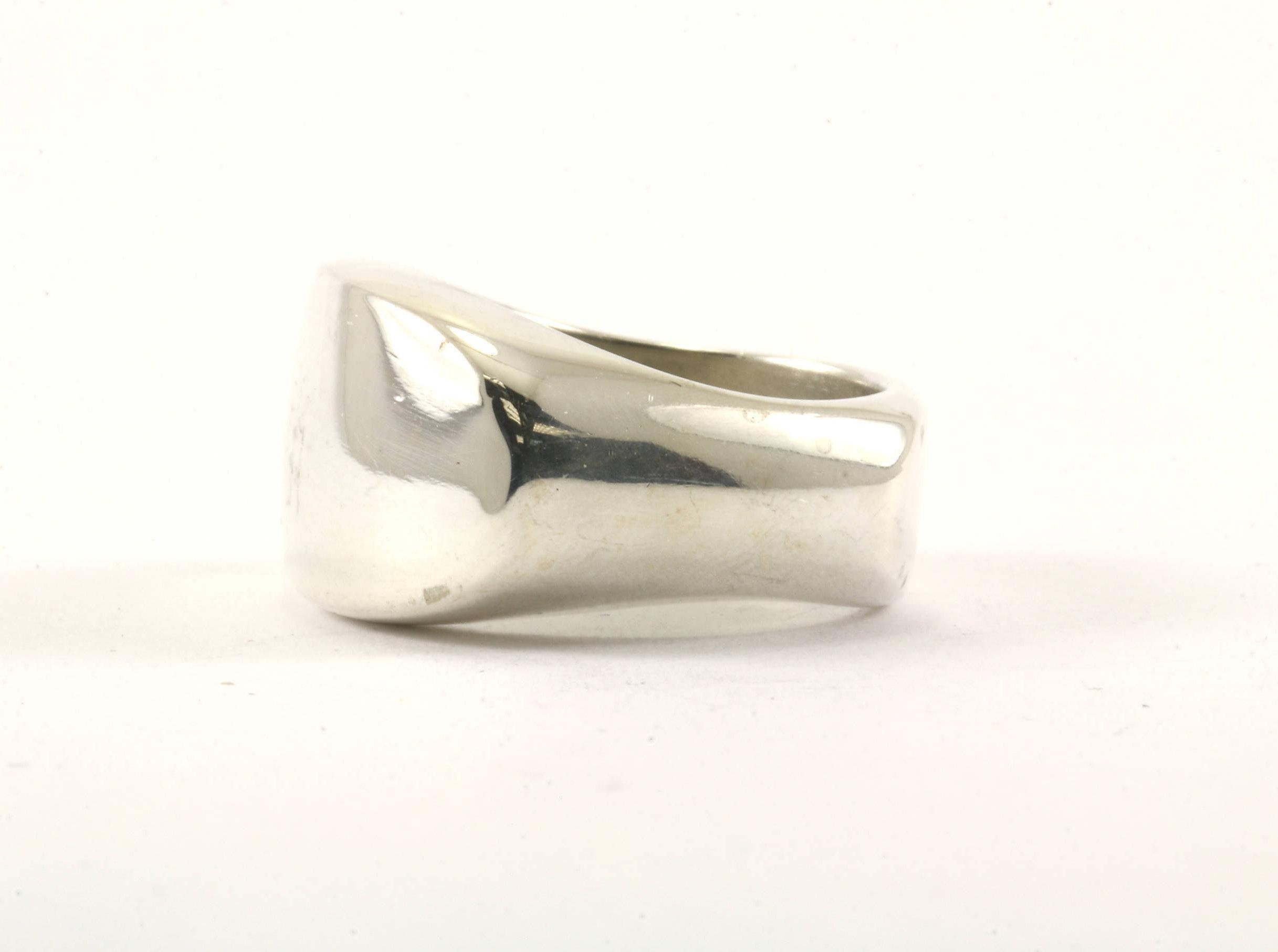 Vintage Size 6 Plain Mirror Finish Bar Ring 925 Sterling