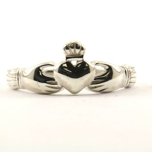 Vintage Size 9.25 Ireland Claddagh Heart In Hands Ring 925 Sterling Silver RG 632-E