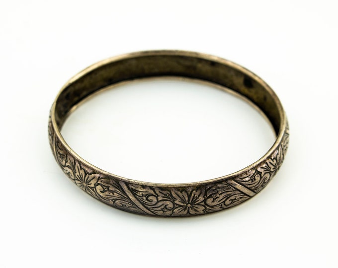 Flowers & Leaves Contour Etched Design BEAU Marked Vintage Elegant Bangle Bracelet for Women 925 Sterling Silver Br 2265Q