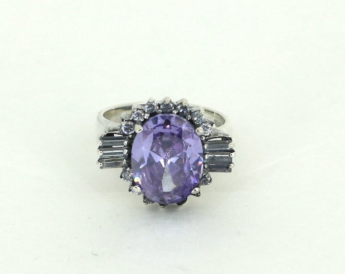 Vintage Size 7.25 Oval Purple CZ Cocktail Ring 925 Sterling Rg 4113