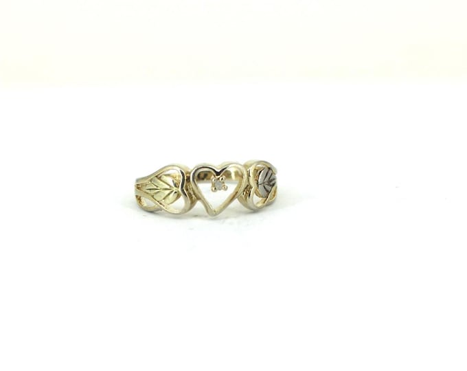 Vintage size 7 1/4in  Heart Cut Floral Design Ring 925 Sterling Silver RG 4541