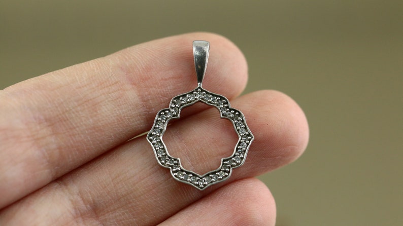 Vintage Real Diamonds Small Beautiful Arabic Flower Design Pendant 925 Sterling PD 2236E