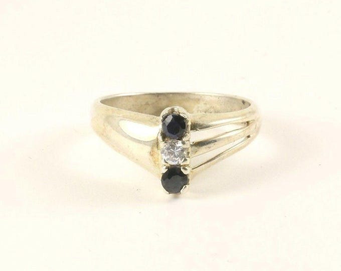 Vintage Silver Black & White Three Crystals Design Ring 925 Sterling RG 3757