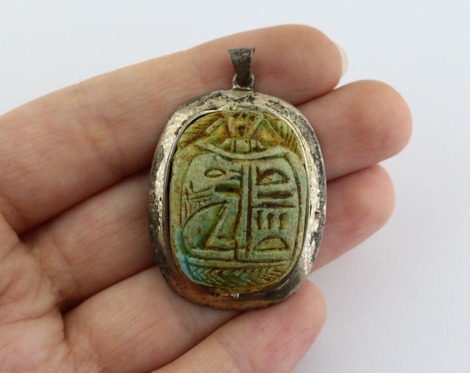 Vintage Beautiful Antient Egypt Egyptian Scarab Bug Curbed Etched Cut Ornament Pharaoh Alphabet Letters Design Pendant 925 Silver PD 2823S