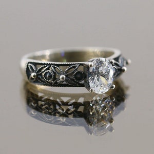 Vintage Size 10.25 Oval Sparkling Crystal Cz Marquise Flower Design Ring 925 Sterling Rg 1034