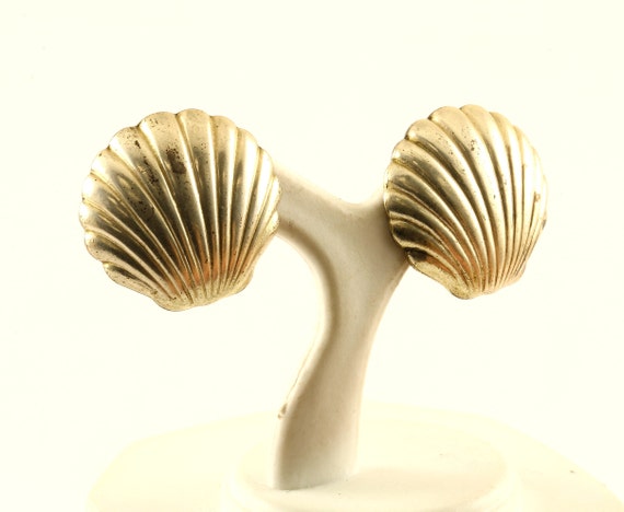 Vintage Sterling Silver Sea Shell Stud Earrings ER 1249
