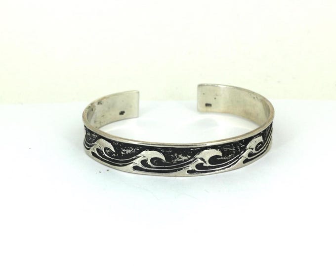 Vintage Fairy Tale Style Ocean Waves Design Cuff Bracelet 925 Sterling Silver BR 309