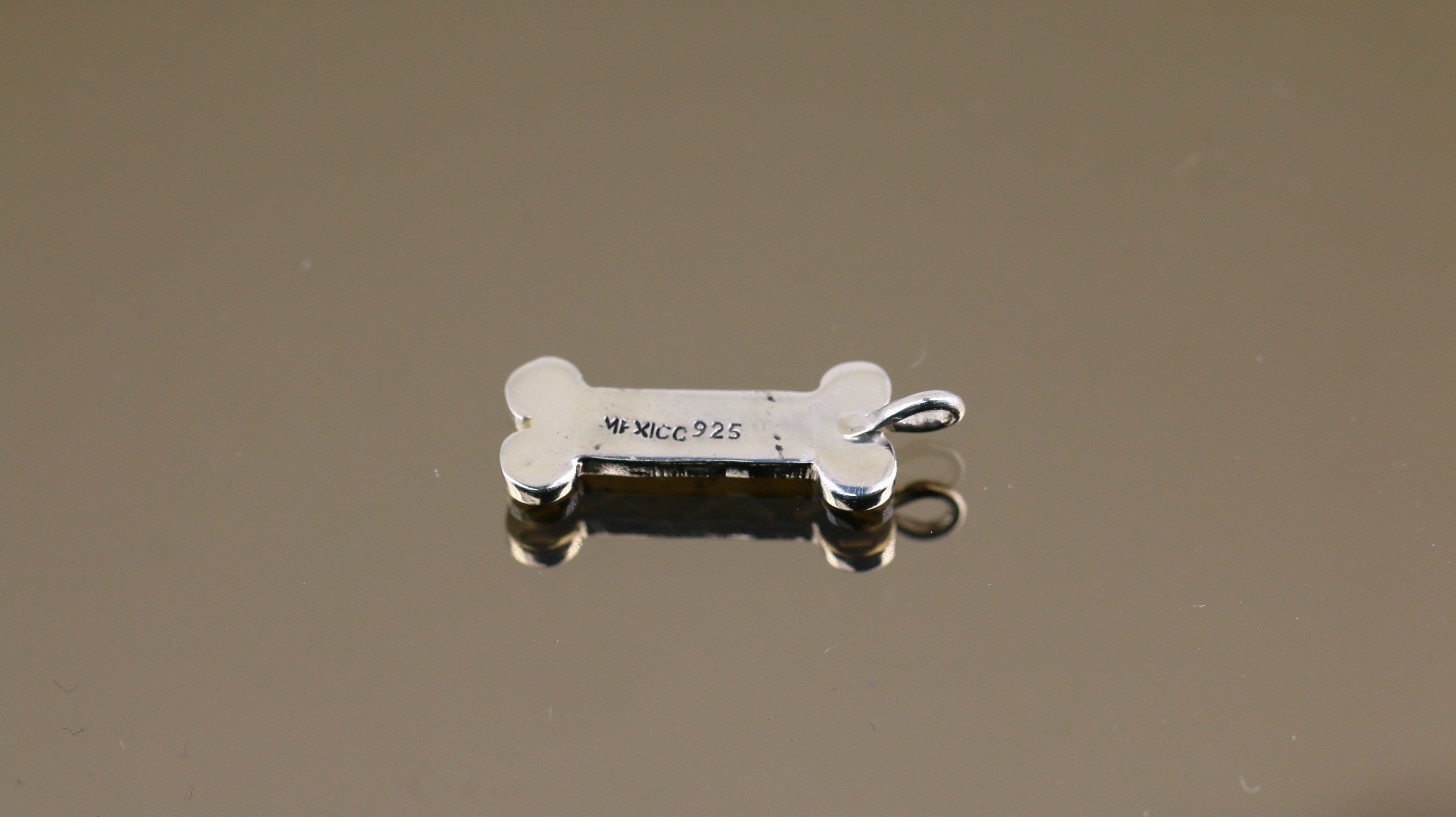 Vintage Dog Bone Shiny Simple Shape Small Design Pendant 925