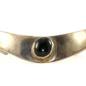 Vintage Oval Onyx Curved Design Cuff Bracelet 925 Sterling Br 1211(123720989906)