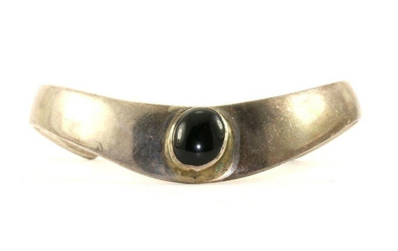 Vintage Oval Onyx Curved Design Cuff Bracelet 925… - image 1