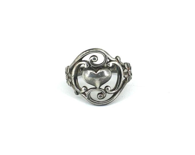Vintage Size 8 Heart Love Scroll  Filigree Design Ring 925 Sterling RG 4705