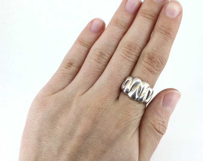 Vintage Size 7 Dome Ring 925 Sterling Silver Ring RG 2457