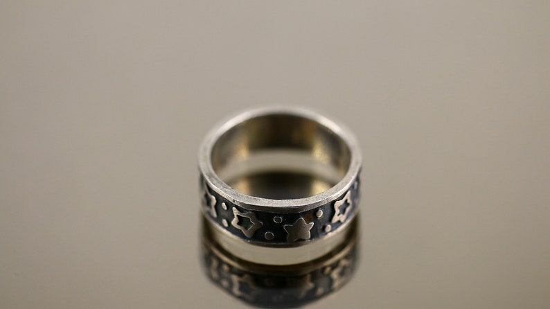 Vintage Stars Galaxy Dots Ornament Design Band Ring 925 Sterling Silver Size 9 RG 227
