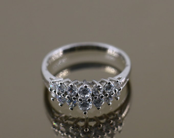 Vintage Size 7 Sparkling Two Rows White CZ Crystals April Birthstone Design Ring 925 Sterling Silver  RG 1324E