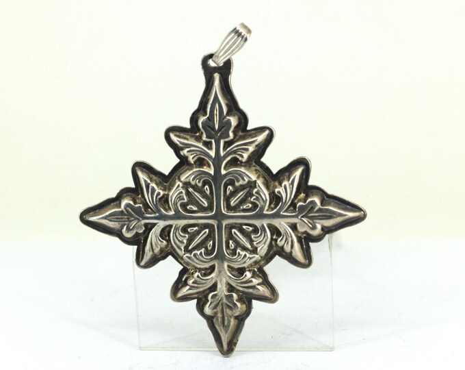 Vintage 1982 Reed And Barton  Sterling Star Christmas  Ornament 925 Sterling Silver PD 2422