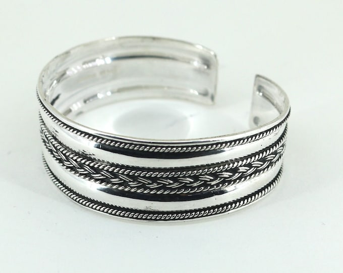Vintage Indonesia BA Suarti Bali Cuff Bracelet Sterling Silver BR 3769