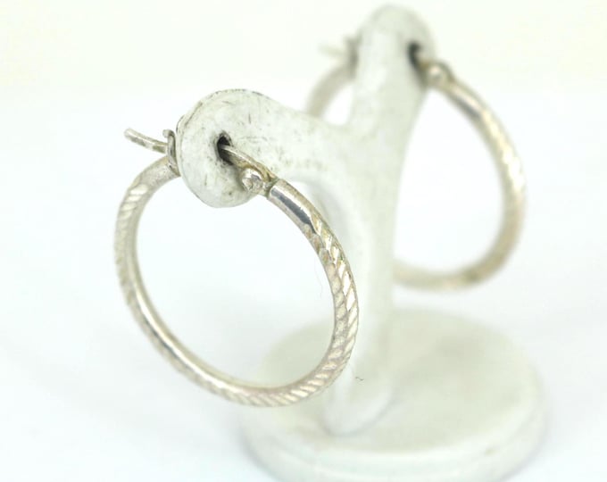 Vintage Minimalistic  Braid Type Textured  Hoop Earrings  925 Sterling Silver ER 187