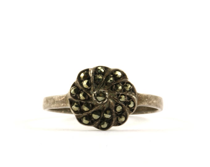 Vintage Size 6.5 Flower Shape Marcasite Inlay Ring 925 Sterling Silver RG 2153