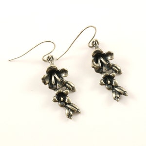 Vintage Sea Shell Design Dangling Earrings Sterling Silver ER 159