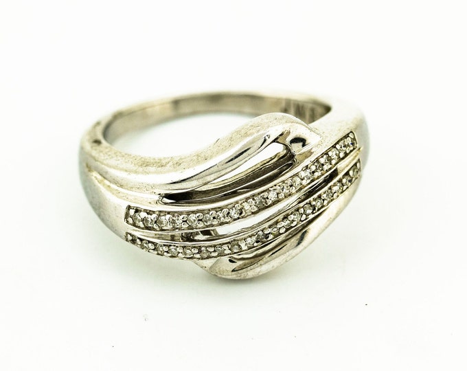 Size 7 Waving Lines & White CZ Crystals Design JWBR Marked Vintage Beautiful Women's Engagement Ring 925 Sterling Silver RG 920Q