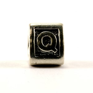 Vintage Pandora Alphabet Initial “Q” Charm Block Bead für Europäische Armband Sterling Silber CH 99-E