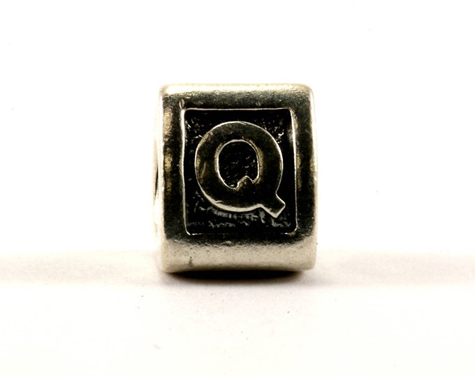 Vintage Pandora Alphabet Initial “Q” Charm Block Bead For European Bracelet Sterling Silver CH 99-E