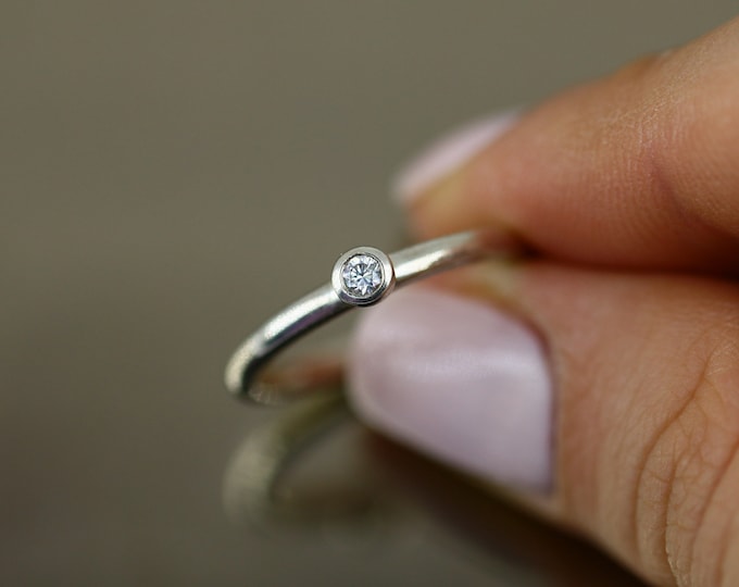 Vintage Size 7 Dainty Thin Stacking Crystal CZ Design Ring 925 Sterling RG 1829