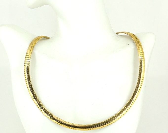 Vintage Italy Thin Flat Herringbone Gold Plated Snake Necklace 925 Sterling NC 570