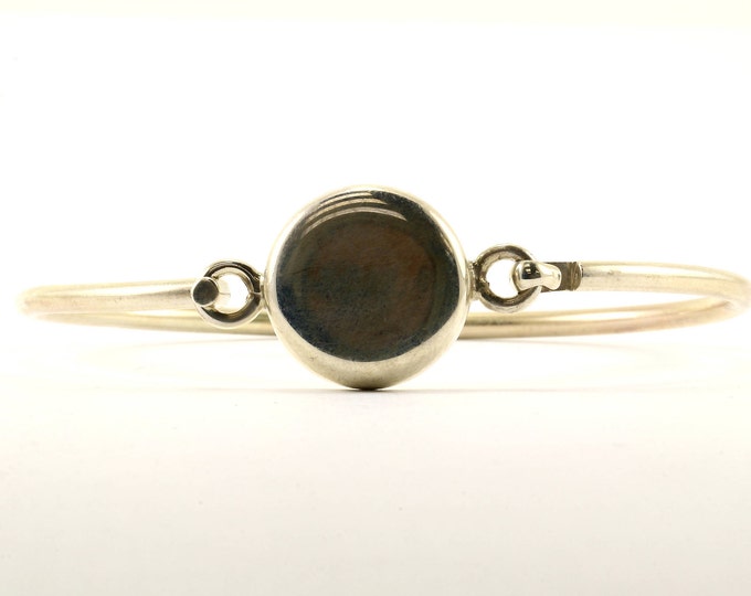 Vintage Clean Medallion Hook Closure Bangle Bracelet 925 Sterling BR 1302