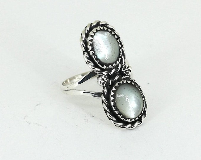 Vintage Size 6.5 Double Mother Of Pearl Round Swirl Scroll Design Ring Sterling 925 Silver RG 3670
