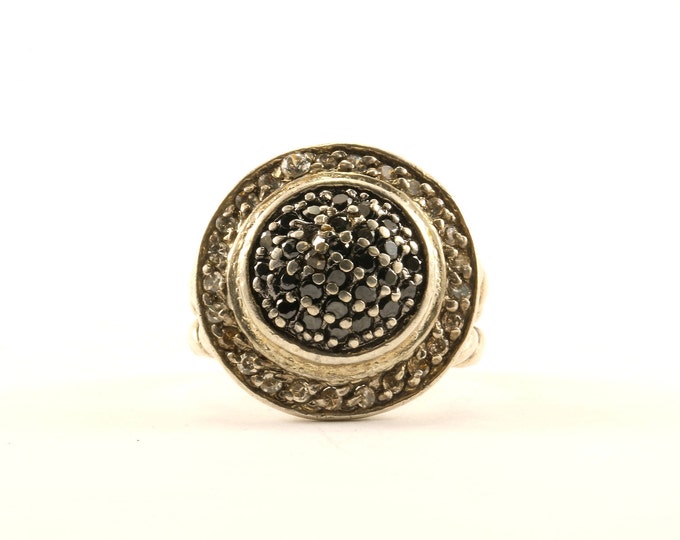 Vintage Size 7 Round Black Crystals Cocktail Ring 925 Sterling RG 3584