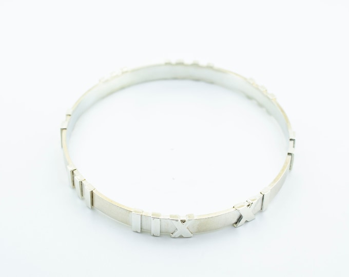 Authentic Tiffany & Co Vintage Atlas Roman Numeral Design Sterling Silver Bangle Bracelet | BR 816T