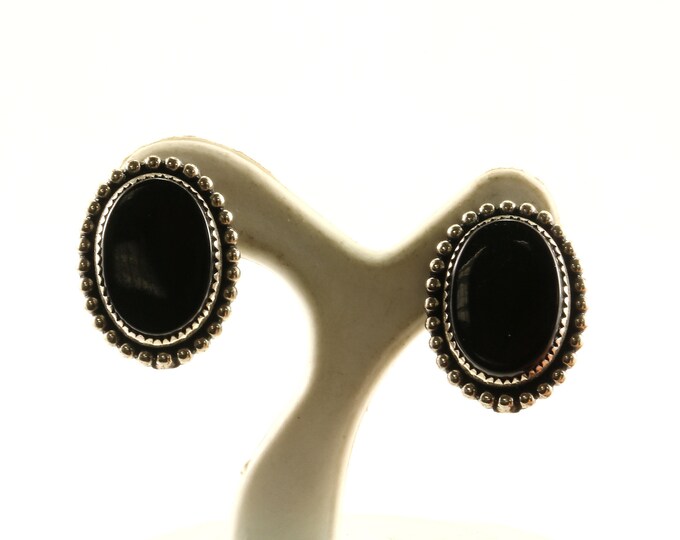 Vintage Oval Black Onyx Stud Earrings 925 Sterling Silver ER 561