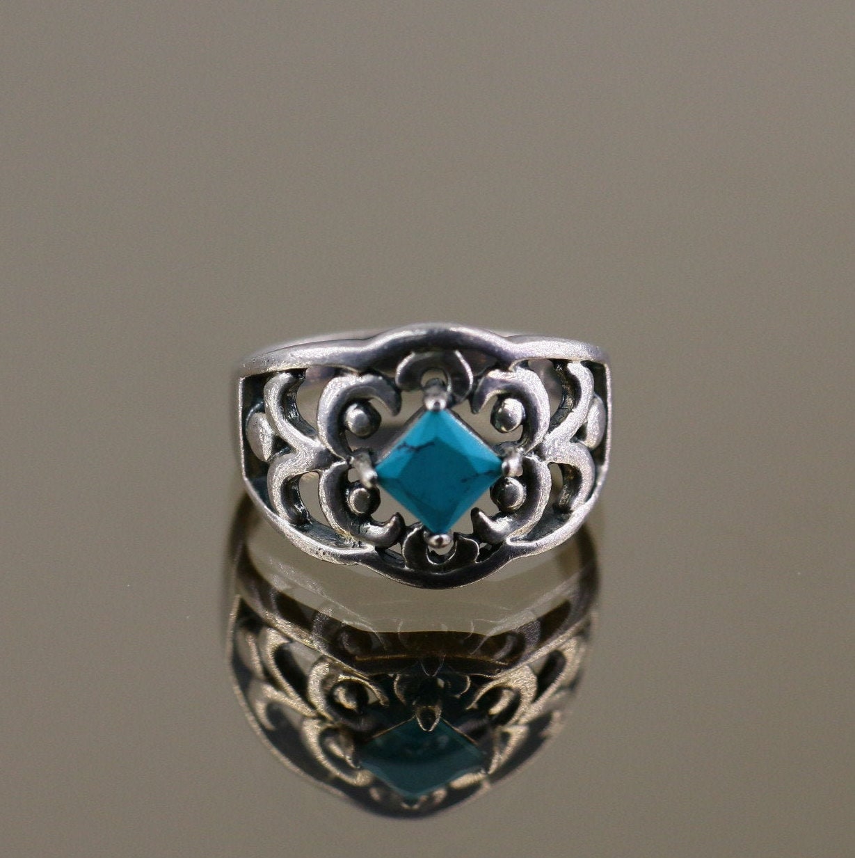 Bague Argent Ancienne 18g Avec Turquoise & Grenat - Chevalière Dôme, Style Bohème Vintage