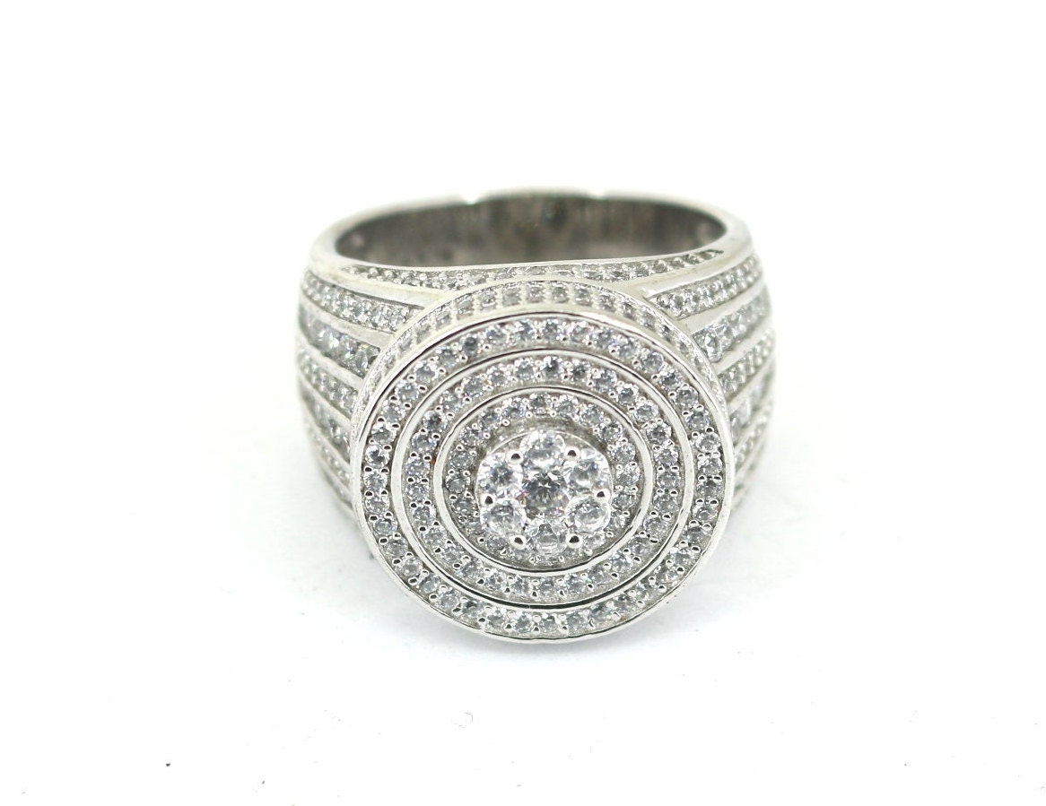 Vintage Size 10.5 Men's Round Shape Shiny White Crystals CZ Vintage Size 10.5 Men's Round Shape Shiny White Crystals CZ